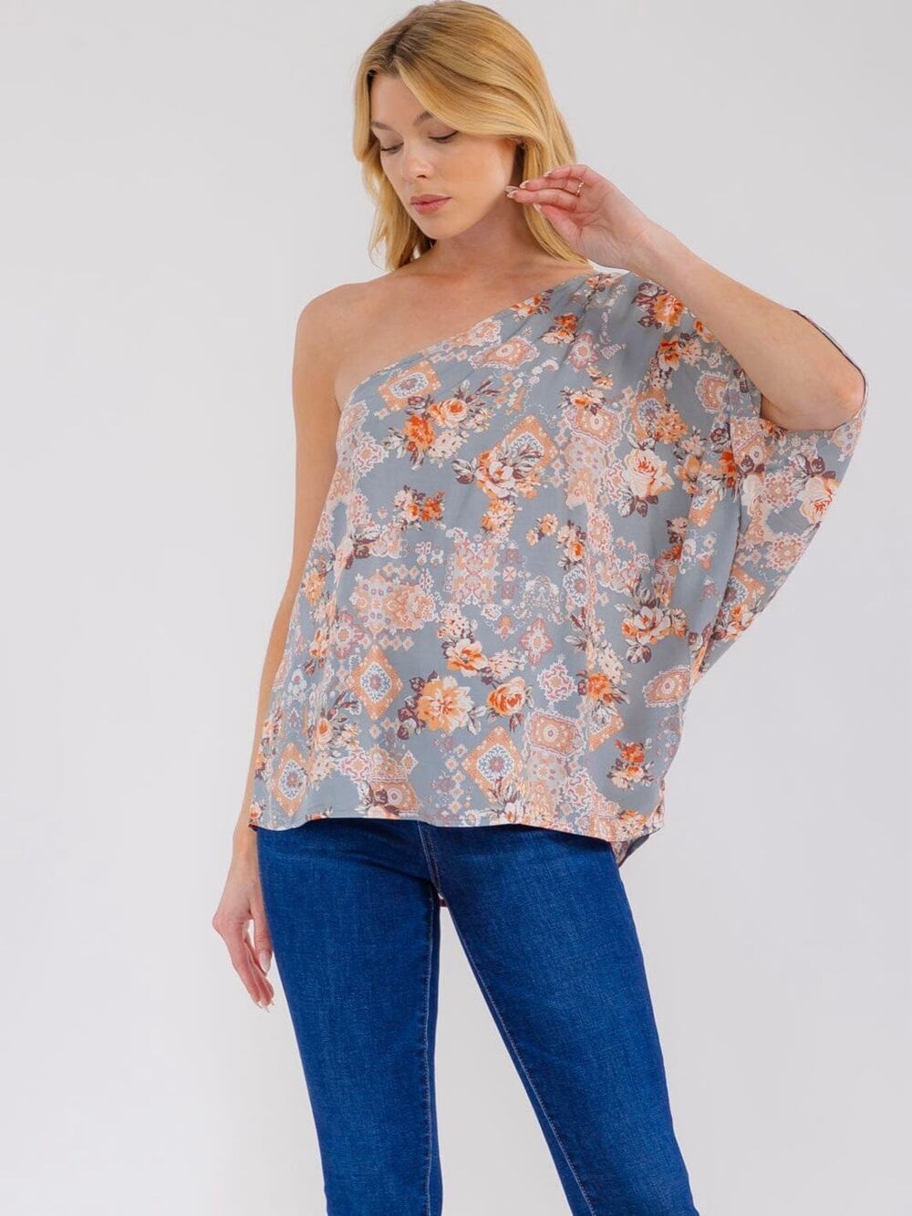 Savanna Jane Top Medium Gray Floral One Shoulder Boho Casual